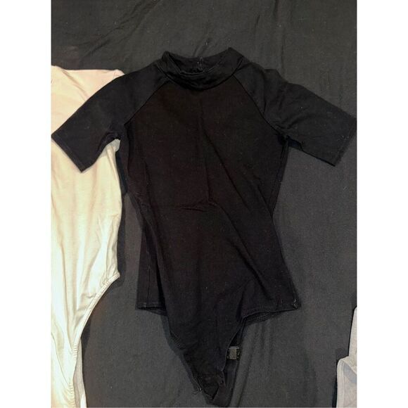 3 bodysuit bundle all fit a size XS / S - Picture 3 of 4